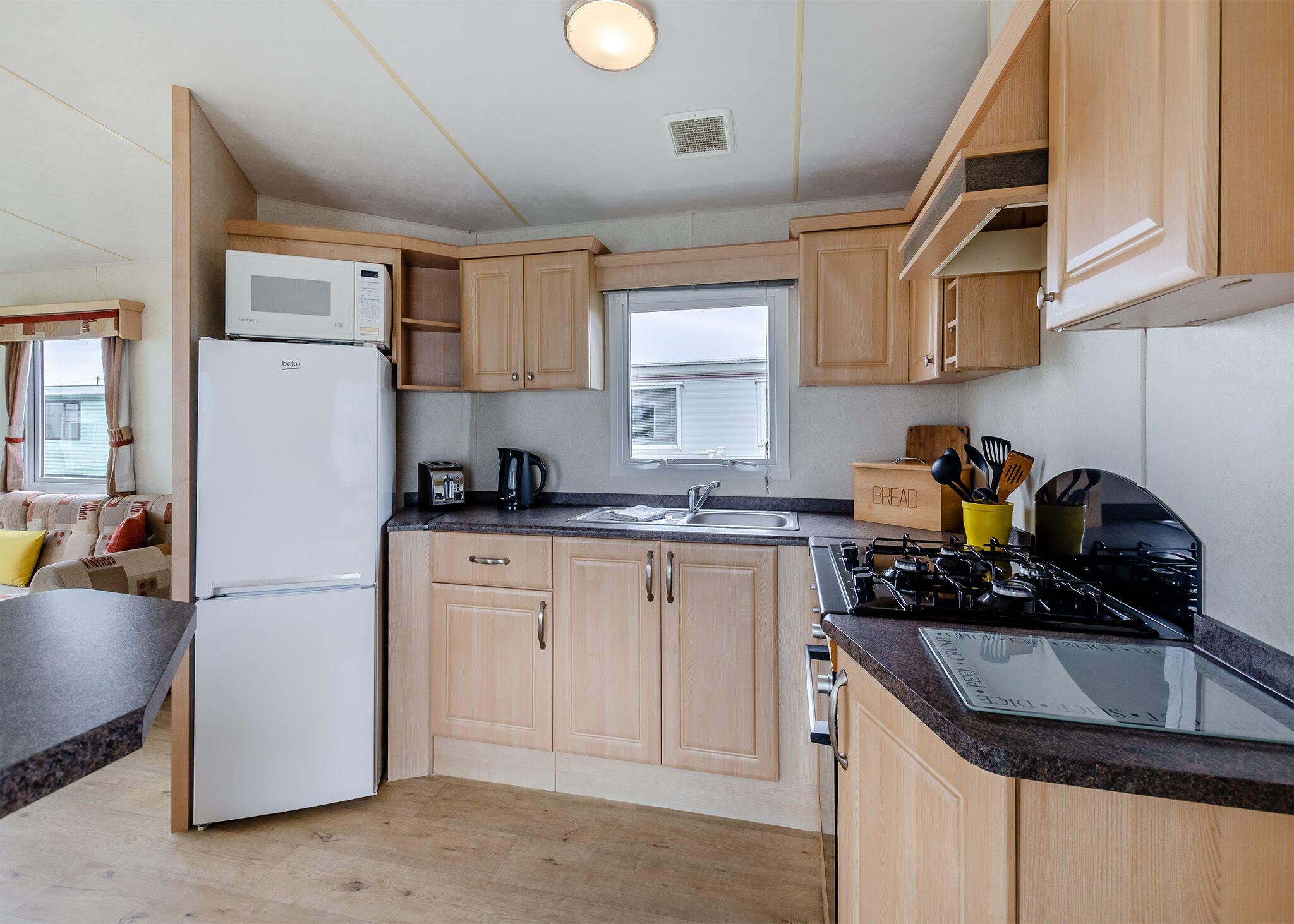 Fridge, oven, stovetop, toaster
