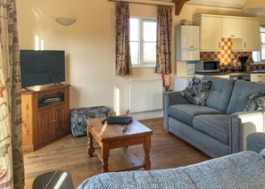 Living area - 2 bedroom accommodation in Palgrave, Diss (Palgrave, Diss)