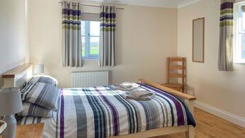 2 bedrooms, free WiFi