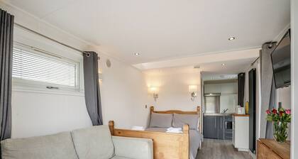 1 bedroom accommodation in Great Busby