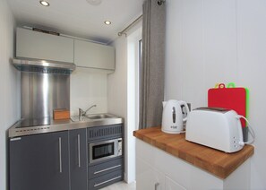 Oven