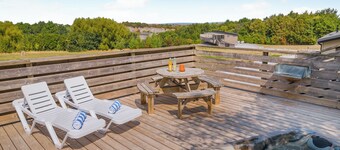 2 bedroom accommodation in Cannington