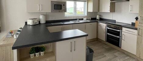 Fridge, oven, stovetop, toaster