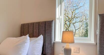 2 bedroom accommodation in Chipping