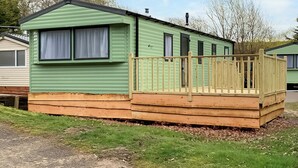 Exterior - New for 2019. Contemporary caravan with one double and two twin. (Cargill)