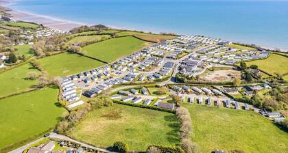 1 Schlafzimmer Unterkunft in Summerhill, Amroth