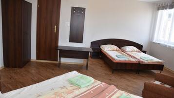 Standard Room, 1 Bedroom, City View | Blackout drapes, free WiFi, bed sheets