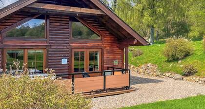 2 bedroom accommodation in Nr Kirriemuir