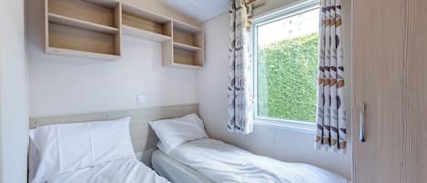 3 bedrooms