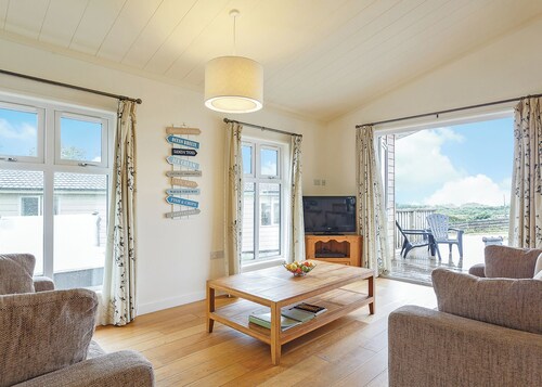 2 bedroom accommodation in Carnmenellis, Nr Falmouth