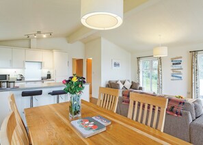 Interior - 1 bedroom accommodation in Carnmenellis, Nr Falmouth (Carnmenellis, Nr Falmouth)