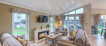 4 bedroom accommodation in Tenby