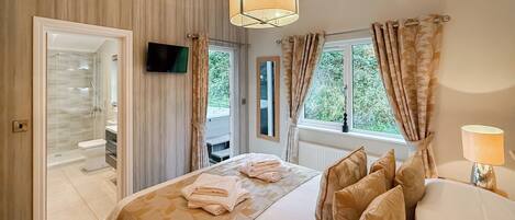 4 bedrooms, free WiFi