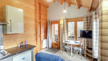 Réfrigérateur, four, plaque de cuisson, lave-vaisselle