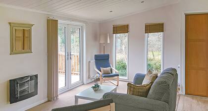 2 bedroom accommodation in Newport, Pembrokeshire