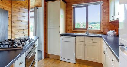 2 bedroom accommodation in Nr St Austell