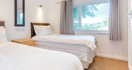Atlantic Garden Chalet 2