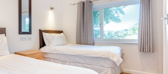 Atlantic Garden Chalet 2