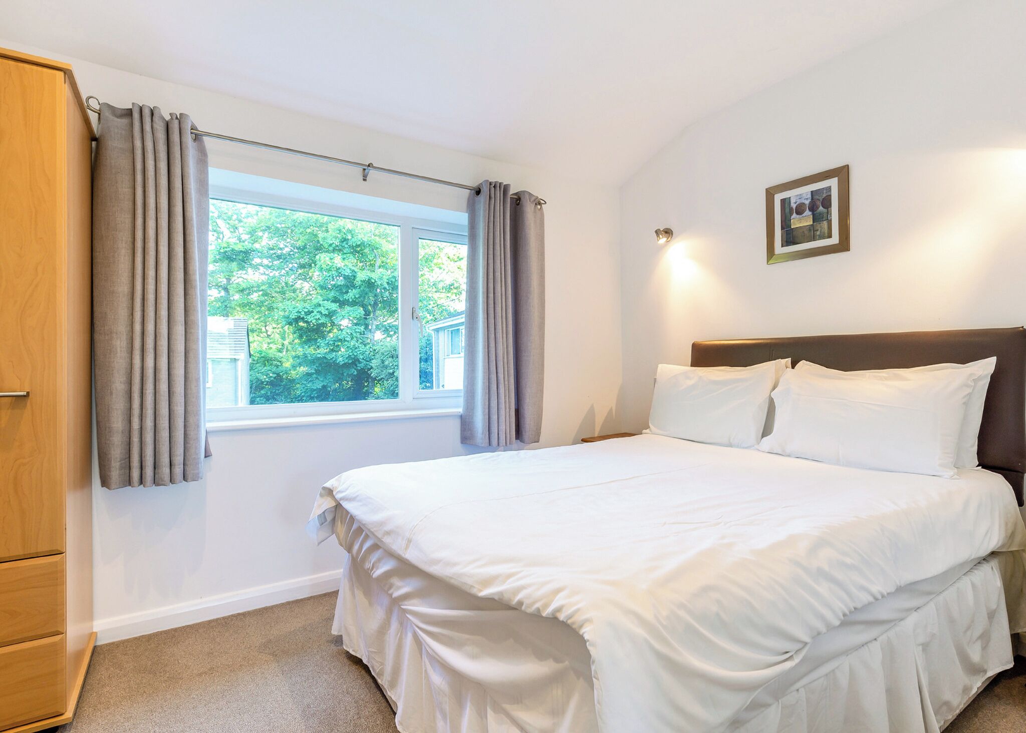 2 bedrooms