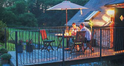 2 bedroom accommodation in Pontyberem, Carmarthenshire