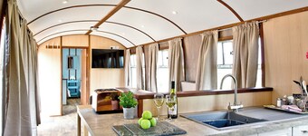 Brunel Boutique Railway Carriage 5