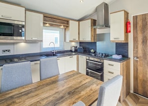 Een oven, een kreeftenpot