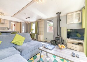 Living area - 1 bedroom accommodation in Longnor, Nr. Buxton (Longnor, Nr. Buxton)