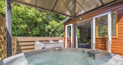 1 bedroom accommodation in Longnor, Nr. Buxton