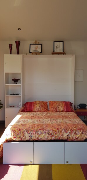1 bedroom, WiFi, bed sheets - Bed and Breakfast closed to the sea (disabled access and Hammam) (OYE PLAGE)