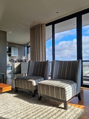 Standard Apartment, 2 Bedrooms | Living area