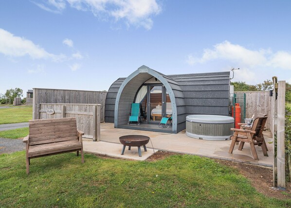 Terrace/patio - 0 bedroom accommodation in Great Busby (Great Busby)