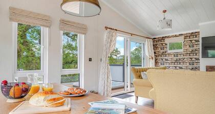 3 bedroom accommodation in Narberth