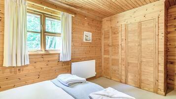 2 bedrooms, free WiFi, wheelchair access