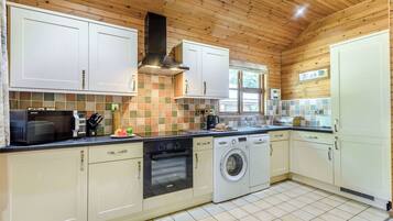 Fridge, oven, stovetop, toaster