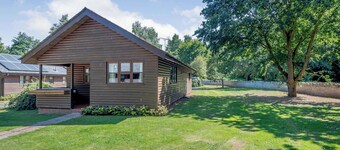 Luxury lodge with one king-size double and one twin.