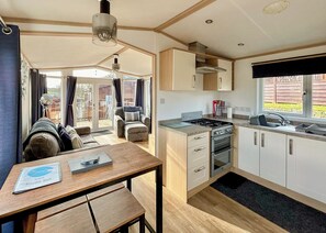 Oven - Country Holiday Home Four (Tintagel)