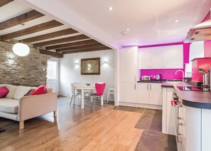 Interior - Sleeping six, Above Town is a beautiful, two-storey cottage. (Watergate, Looe)