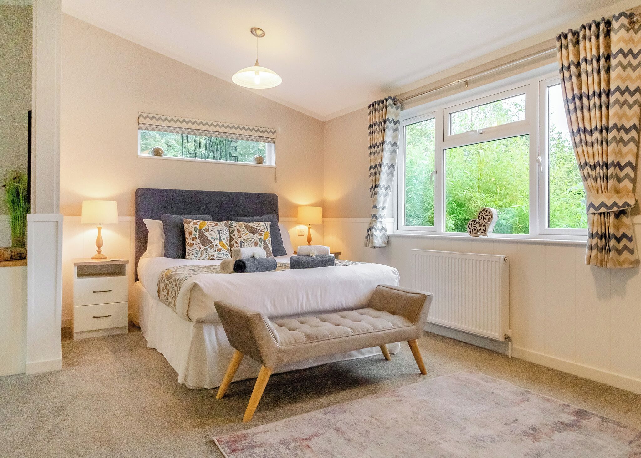 1 室のベッドルーム、WiFi (無料)