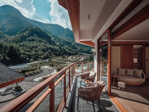 1 soverom, skrivebord, wi-fi (inkludert) og sengetøy