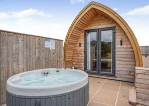 Unclassified image, 2 of 14, button - 1 bedroom accommodation in Great Busby (Great Busby)