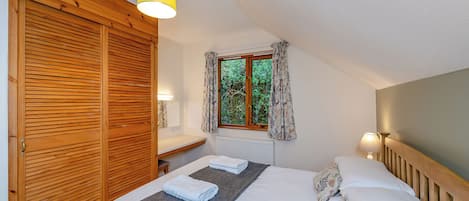 2 bedrooms, WiFi (free)
