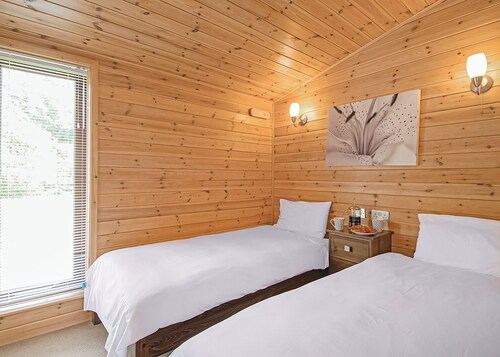 Superior and stunning stylish pine lodge.
