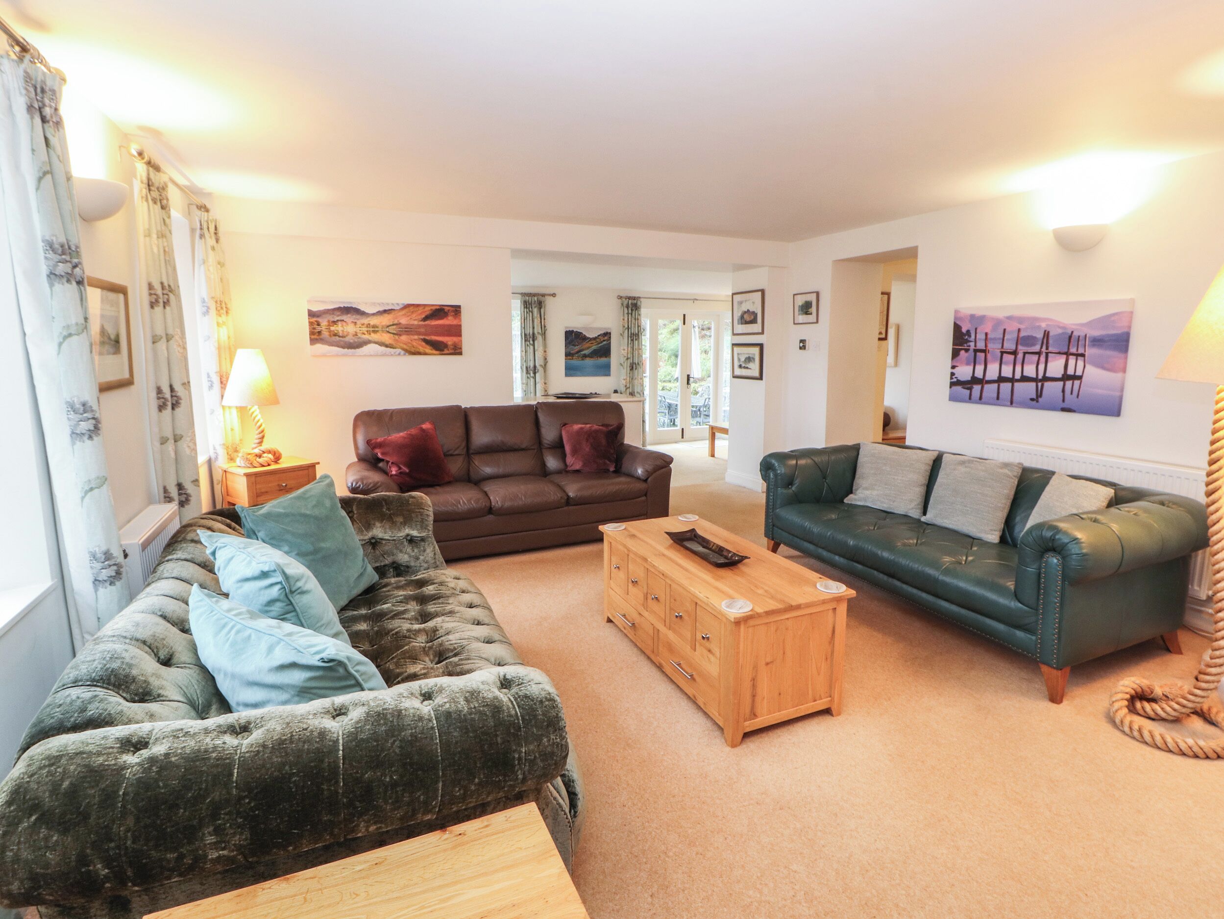 Cottage | Living area