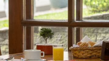 Gratis frukostbuffé varje dag