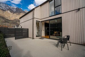Exterior - Nestled below the Remarkables (Jacks Point)