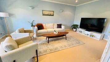 TV, offices