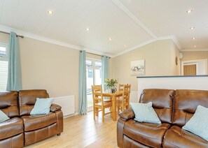 Living area - New in 2017. Modern and contemporary 14ft-wide lodge style holiday home. (Hawes,)