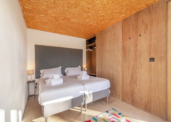 2 bedrooms, free WiFi