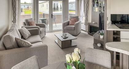 Spacious and comfortable holiday home featuring your own private hot tub.