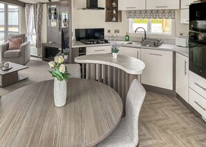 Oven - Spacious and comfortable holiday home featuring your own private hot tub. (Laurenkirk)